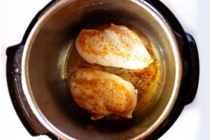 closer view of chicken tinga recipe