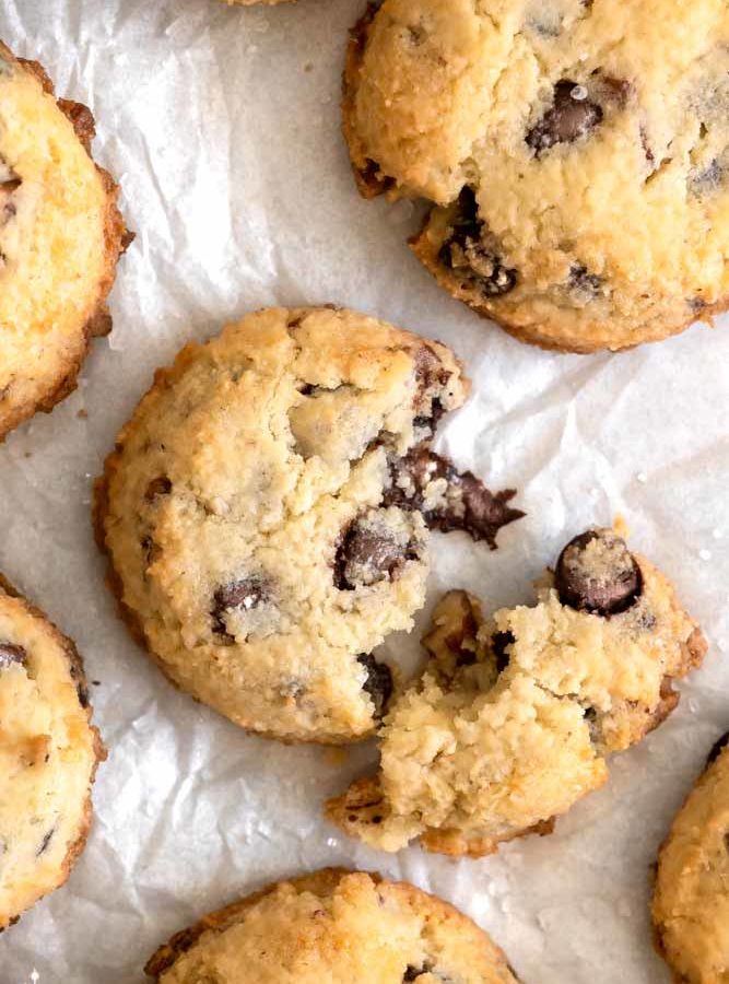 (Soft + Chewy!) Low Carb Keto Chocolate Chip Cookies