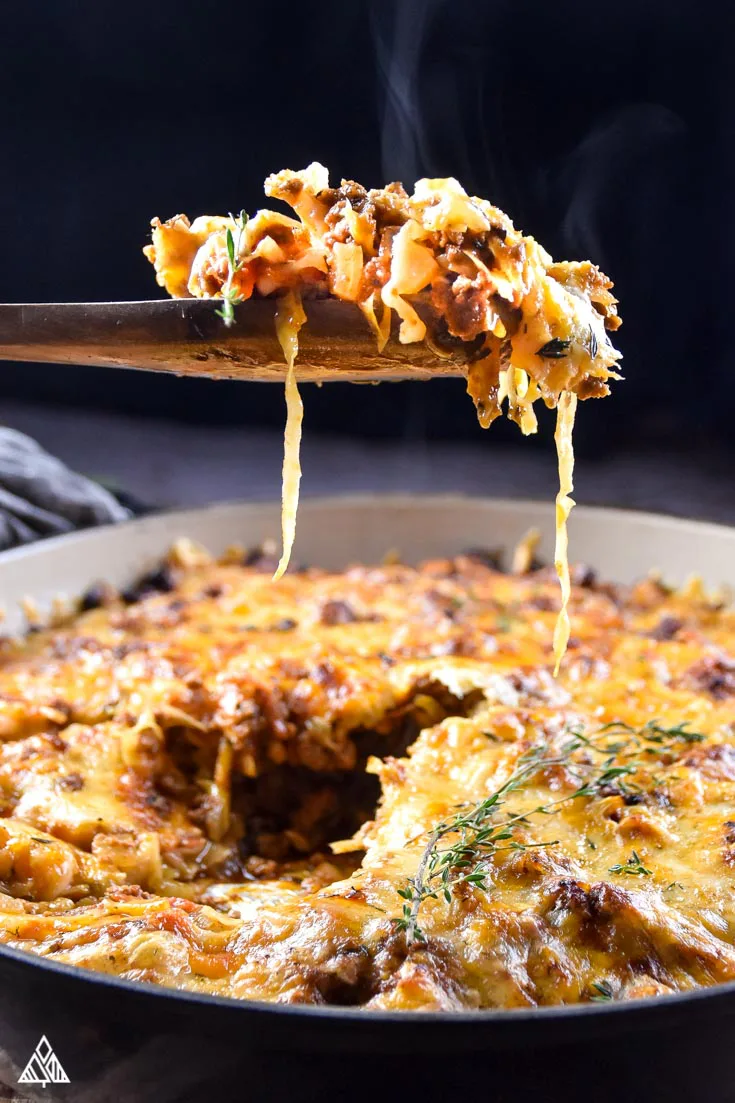 spoonful of cheesy low carb goulash