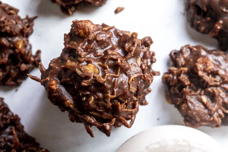 Closer look of low carb no bake cookies