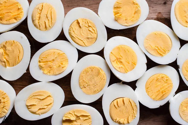 hard boiled eggs makes for great 
high protein low-carb snacks keto