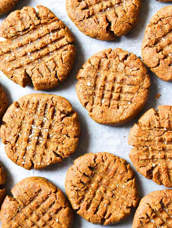 Low Carb Keto Peanut Butter Cookies (3g Carbs!)