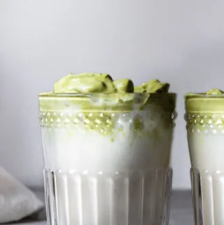 how to make Dalgona Matcha