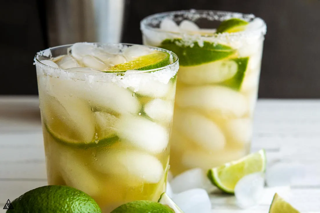 One of the best low carb cocktails recipe is low carb margarita