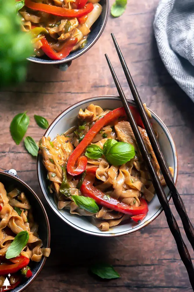 Top view of keto pad kee mao in a bowl