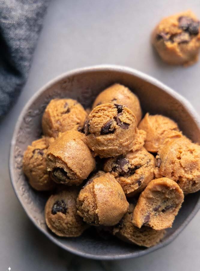 Keto Cookie Dough Fat Bombs with Chocolate Chips