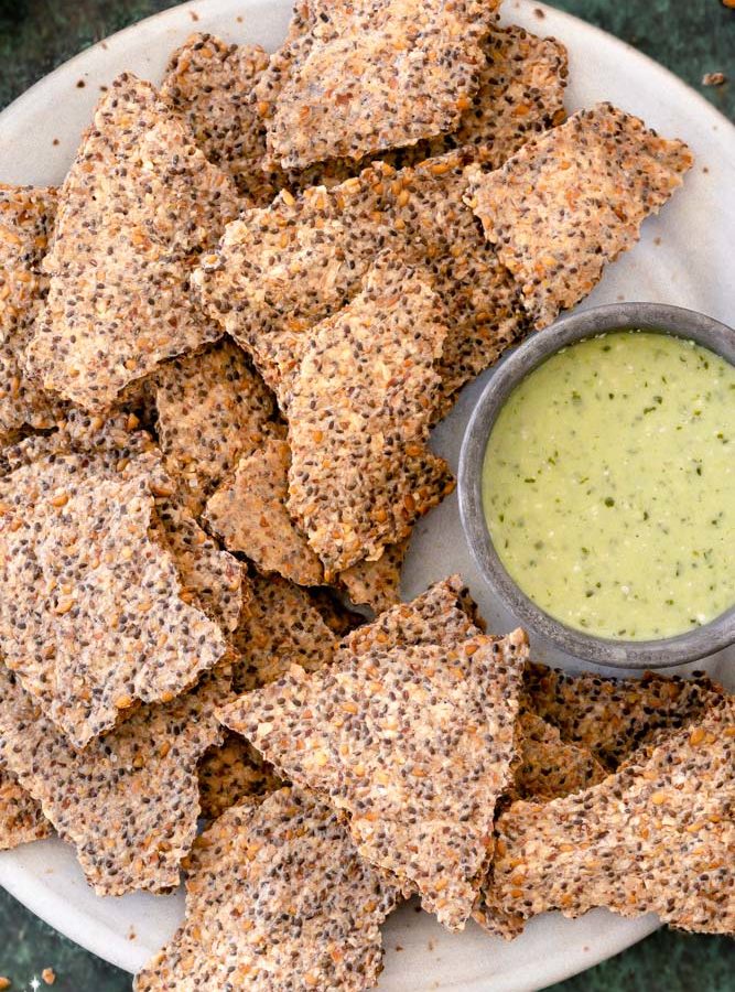 How to Make Flaxseed Crackers (Easy Keto Crackers)