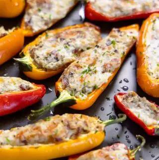 closer view of healthy stuffed mini peppers