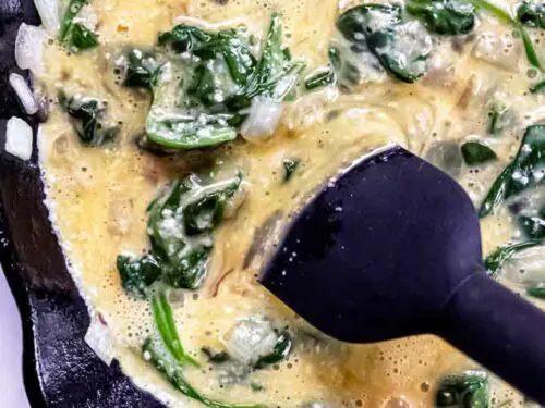 top view of healthy spinach frittata recipe